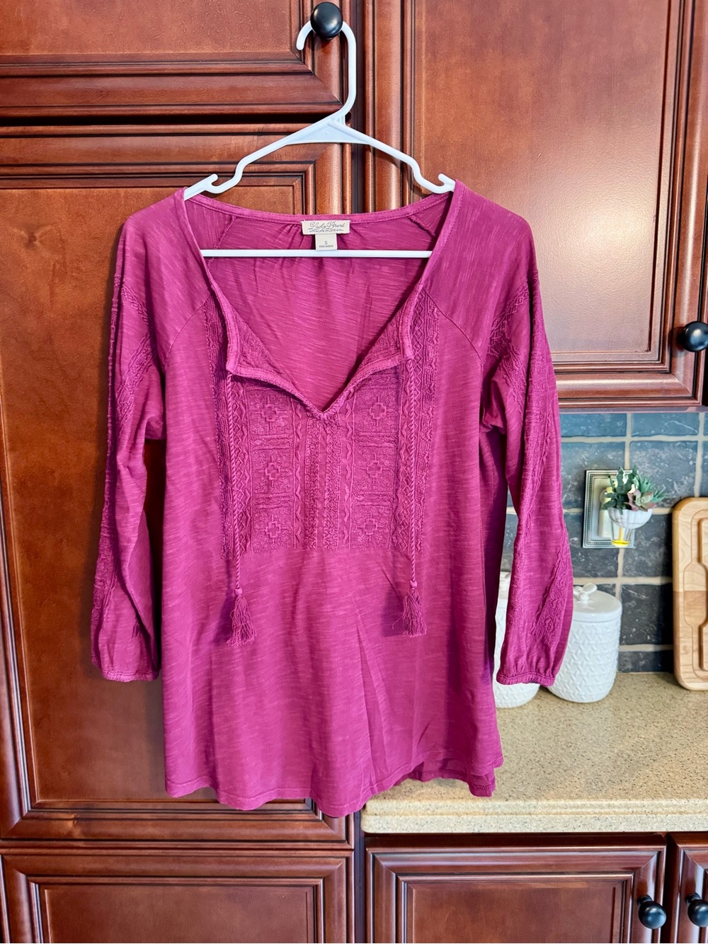 Lucky Brand Fuchsia Embroidered V-Neck Tunic with Tassels